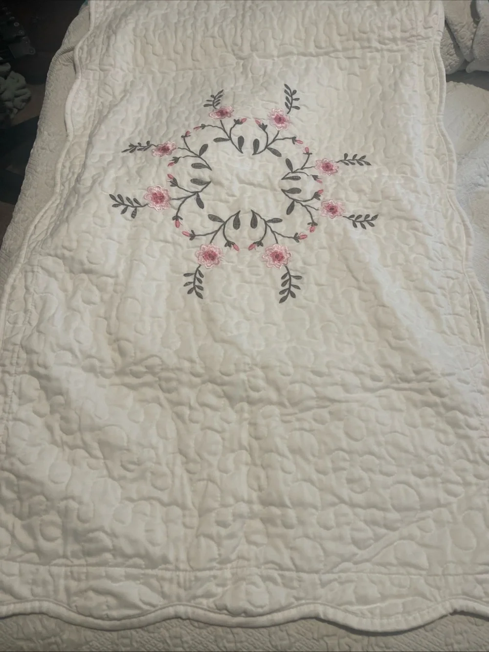 White Quilted Floral Embroidered White Large Pillow Sham (1)- Floral Embroidered